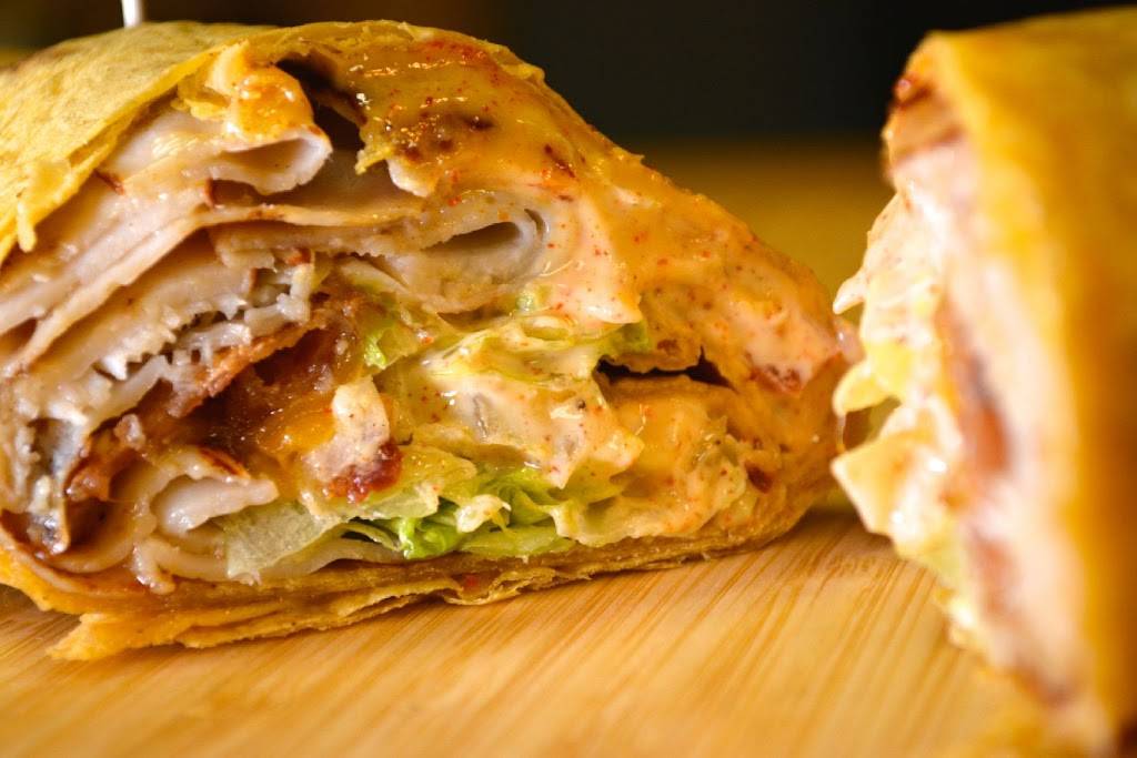 Rays Deli & Grill | restaurant | 419 FL-247, Lake City, FL 32025, USA | 3864388553 OR +1 386-438-8553