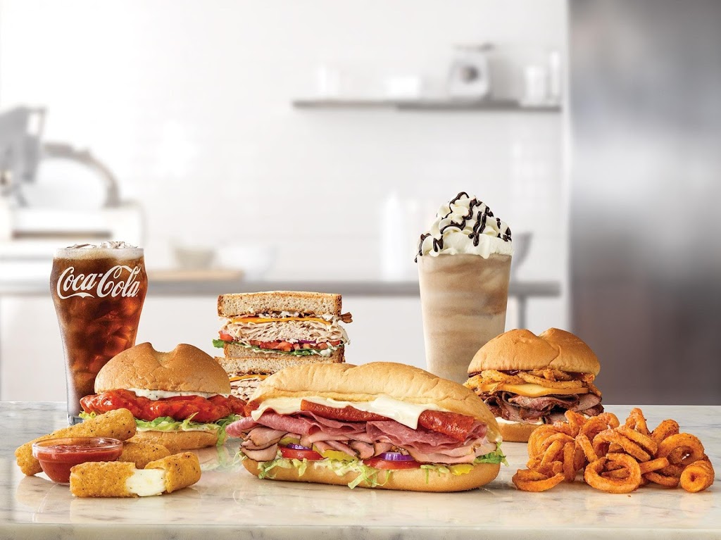 Arbys | meal takeaway | 3009 Broadway Ave, Yankton, SD 57078, USA | 6052602729 OR +1 605-260-2729