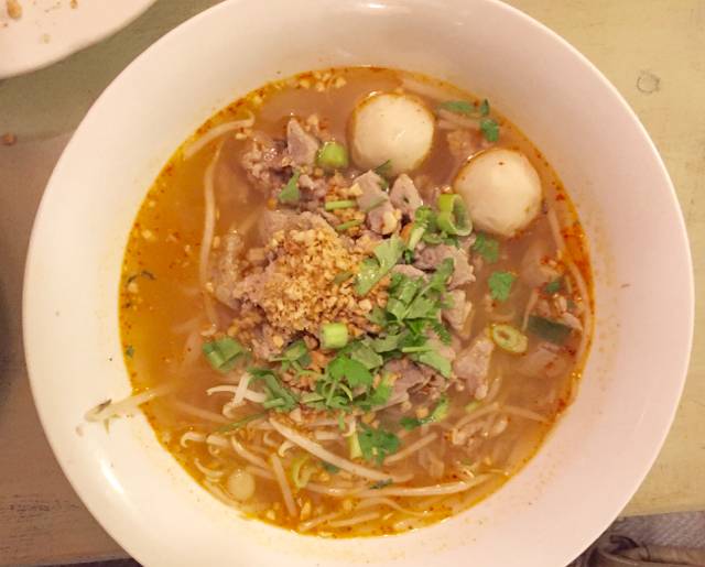 Look | restaurant | 622 Washington Ave, Brooklyn, NY 11238, USA | 7186220026 OR +1 718-622-0026