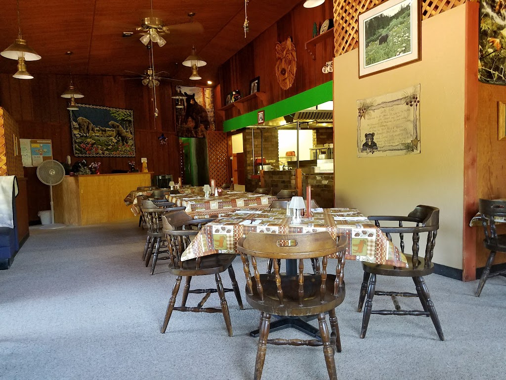 The Weekender | restaurant | 7783 Ralls Dr, Strawberry, AZ 85544, USA | 9284766503 OR +1 928-476-6503