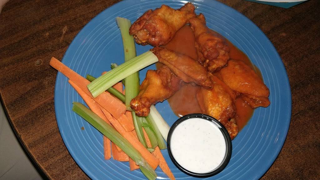 Ye Rustic Inn | restaurant | 1831 Hillhurst Ave, Los Angeles, CA 90027, USA | 3236625757 OR +1 323-662-5757