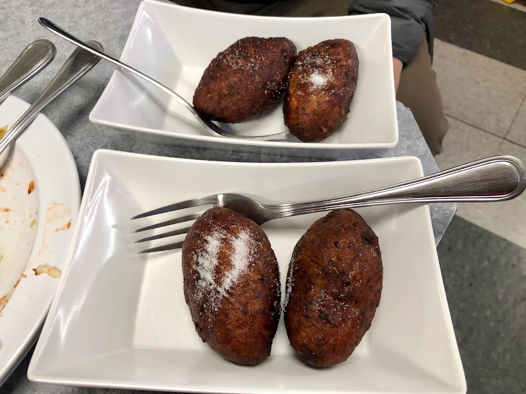 Cayaguanca Salvadorean Food | restaurant | 8012 S Tacoma Way Unit 34A, Lakewood, WA 98499, USA | 2536257582 OR +1 253-625-7582