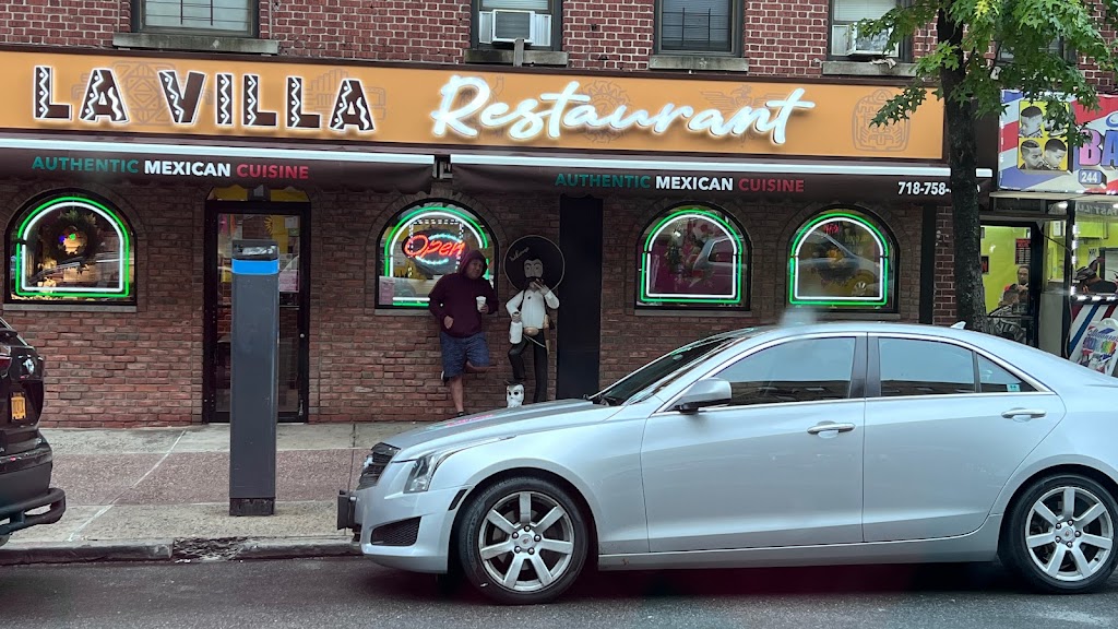 La villa restaurant | restaurant | 240 W 231st St, The Bronx, NY 10463, USA | 7187584790 OR +1 718-758-4790