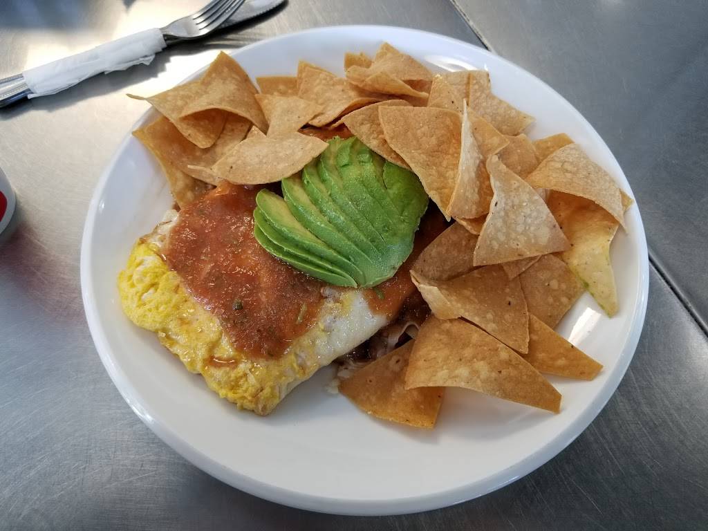 Headlines Diner & Press Club | restaurant | 10922 Kinross Ave, Los Angeles, CA 90024, USA | 3102082424 OR +1 310-208-2424