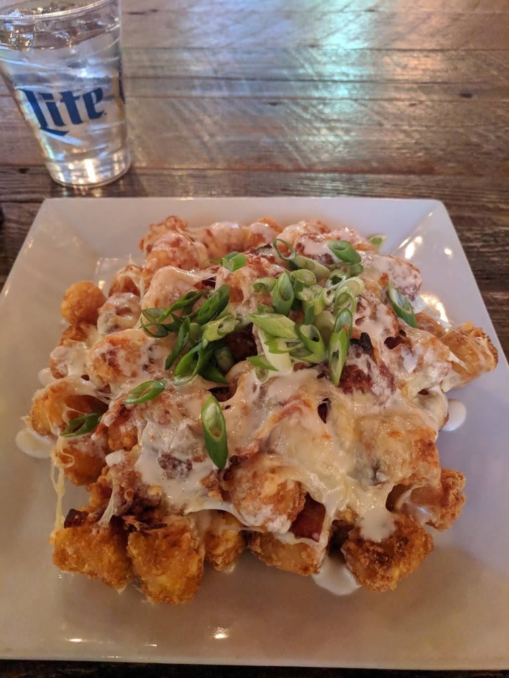 Tavern on Little Fort | meal takeaway | 4128 N Lincoln Ave, Chicago, IL 60618, USA | 7733601869 OR +1 773-360-1869