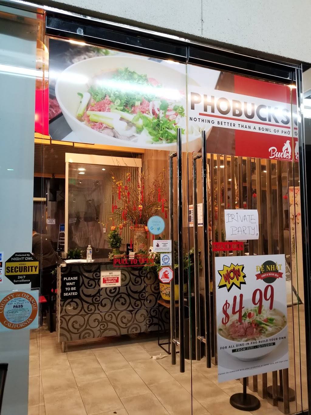 Pho Bucks | restaurant | 5127 W Edinger Ave suite d, Santa Ana, CA 92704, USA | 6572189351 OR +1 657-218-9351