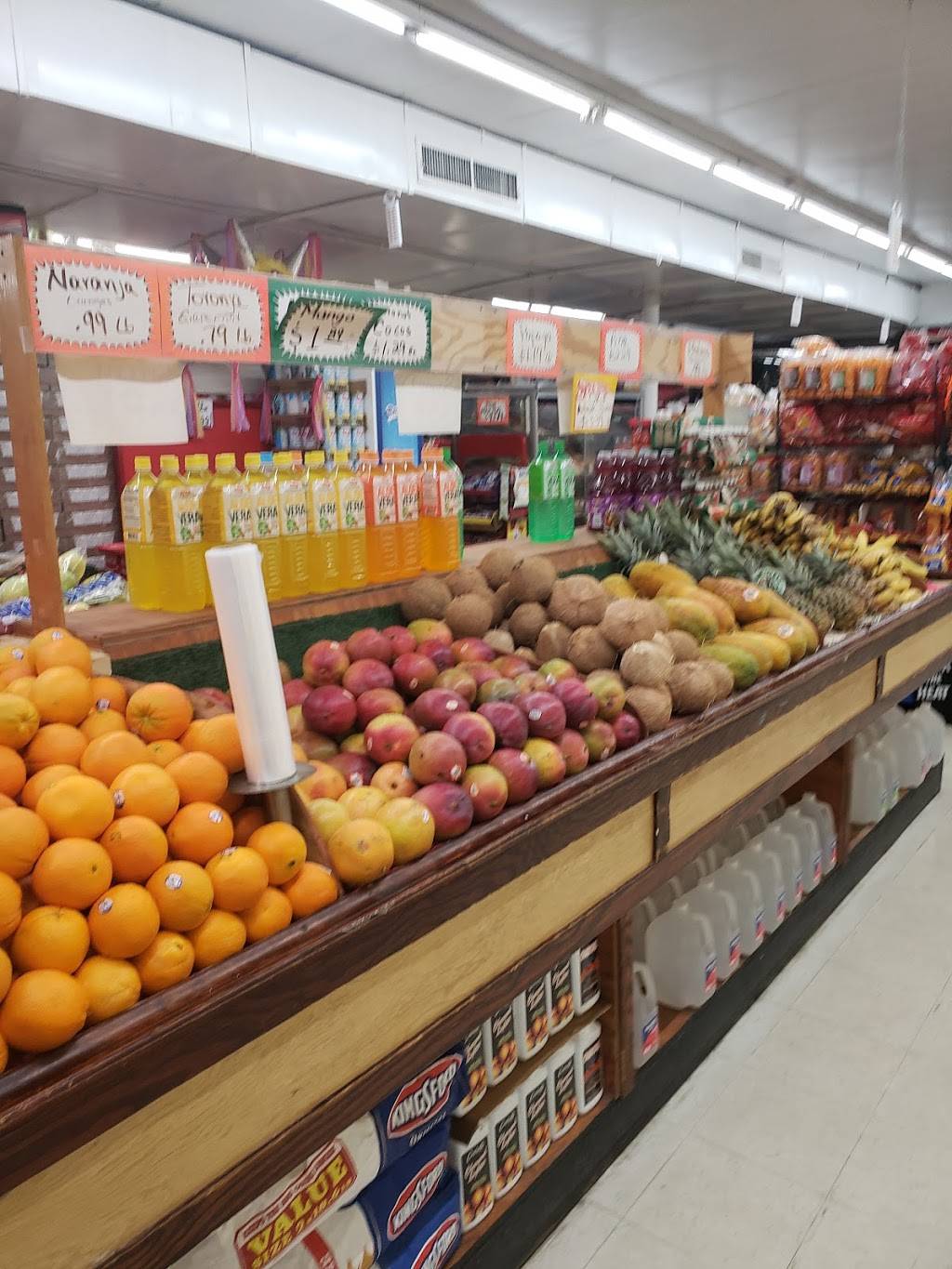 Lupitas Food Market | restaurant | 249 Pulaski Rd, Calumet City, IL 60409, USA | 7088685170 OR +1 708-868-5170