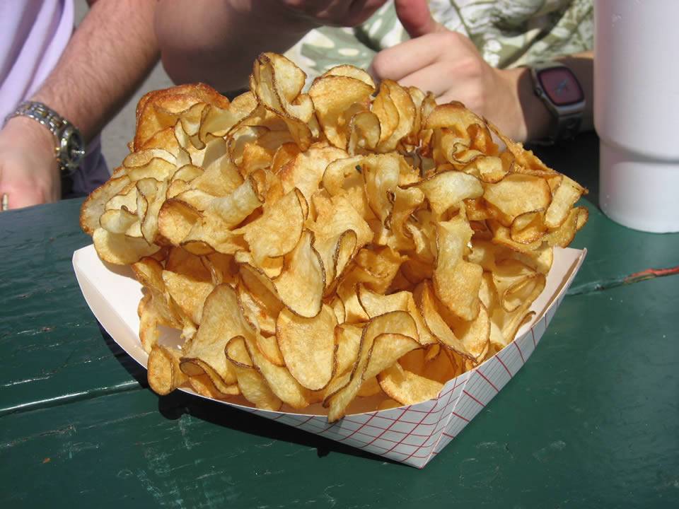 Harbor Q Smokehouse & Catering | restaurant | 84 Old Shore Rd, Port Washington, NY 11050, USA | 5168834227 OR +1 516-883-4227