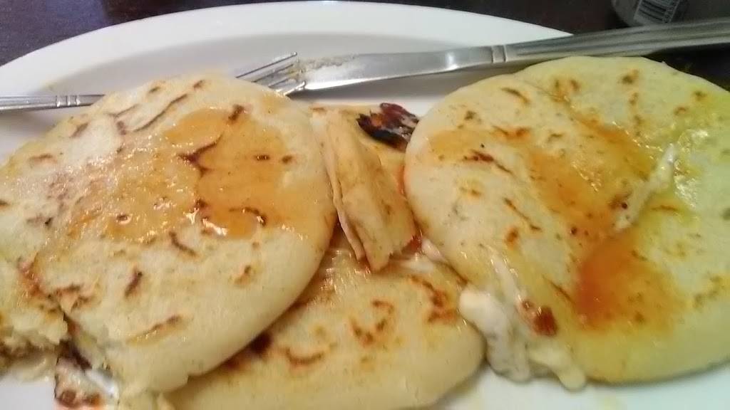 El Chero | restaurant | 16502 S Main St, Gardena, CA 90248, USA | 3105150107 OR +1 310-515-0107