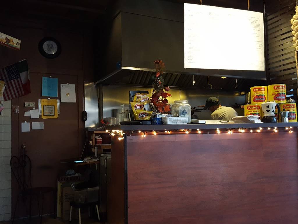 Alfredos | restaurant | 229 Brighton Ave, Allston, MA 02134, USA | 6175628222 OR +1 617-562-8222