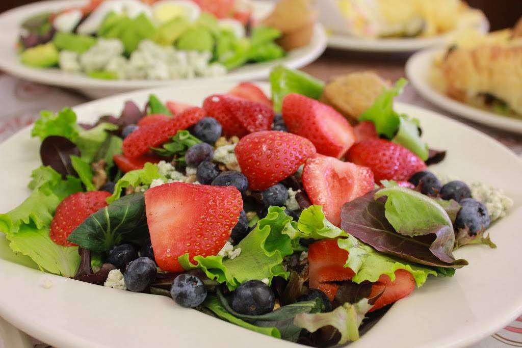 Celebrity Café & Bakery | bakery | 4260 Oak Lawn Ave, Dallas, TX 75219, USA | 2145286612 OR +1 214-528-6612