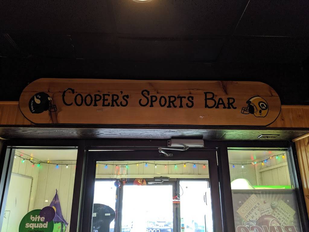 Coopers Tap House | restaurant | 4185 S Robert Trail, Eagan, MN 55123, USA | 6512727846 OR +1 651-272-7846
