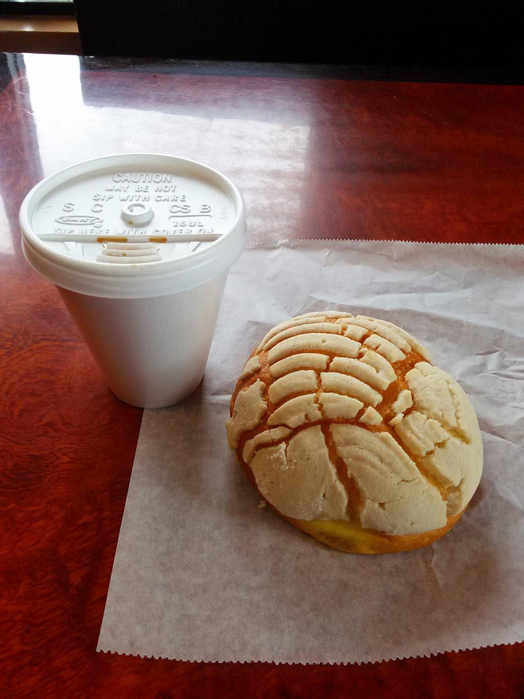 El Zocalo | restaurant | 217 Rosecrans Ave, Compton, CA 90222, USA | 3106379506 OR +1 310-637-9506