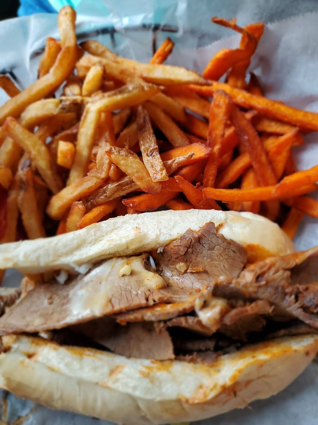 Barrel Junction | restaurant | 3108 William Flinn Hwy, Allison Park, PA 15101, USA | 4122130600 OR +1 412-213-0600