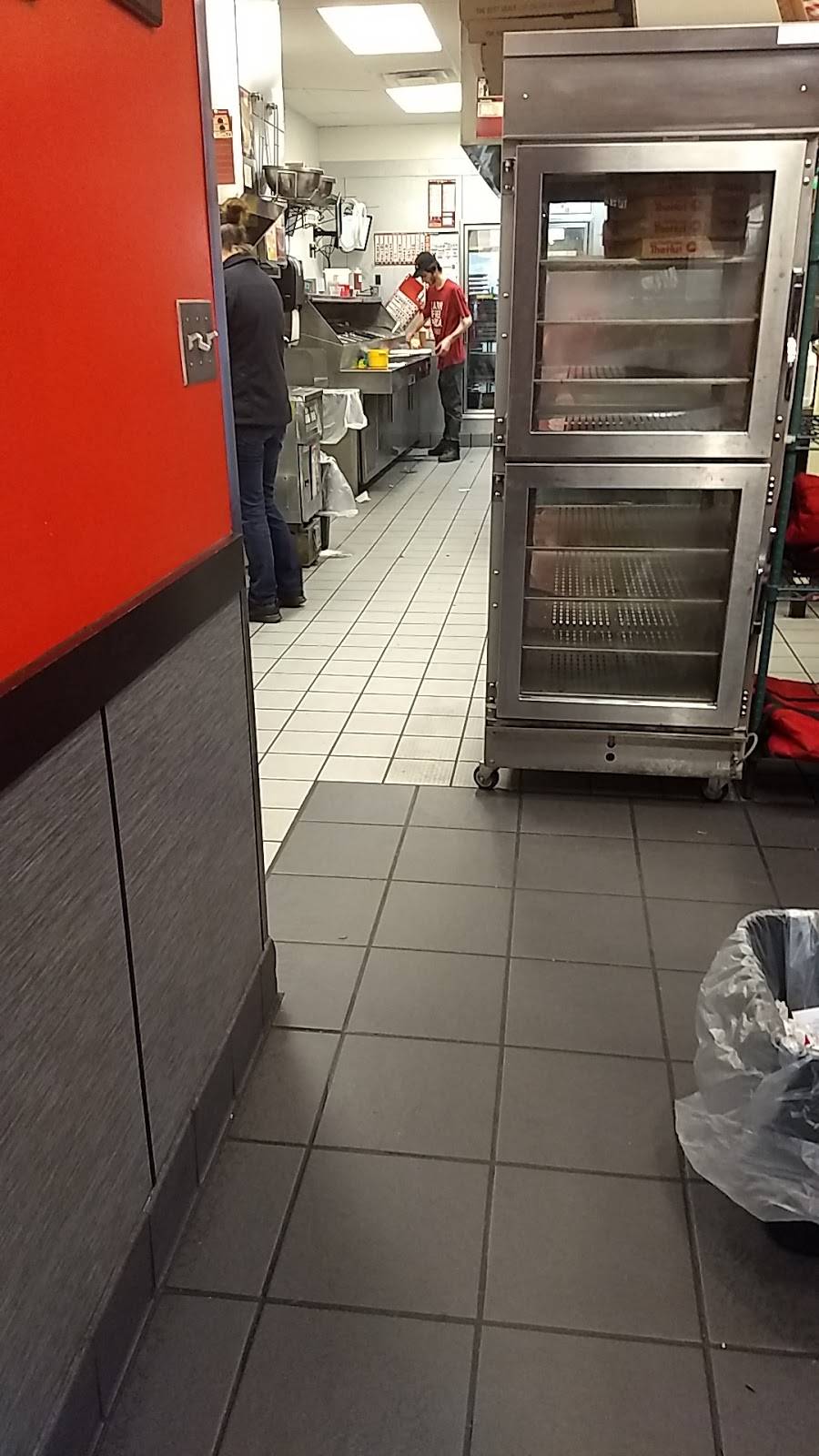 Pizza Hut | restaurant | 3528 Electric Rd, Roanoke, VA 24018, USA | 5409891241 OR +1 540-989-1241