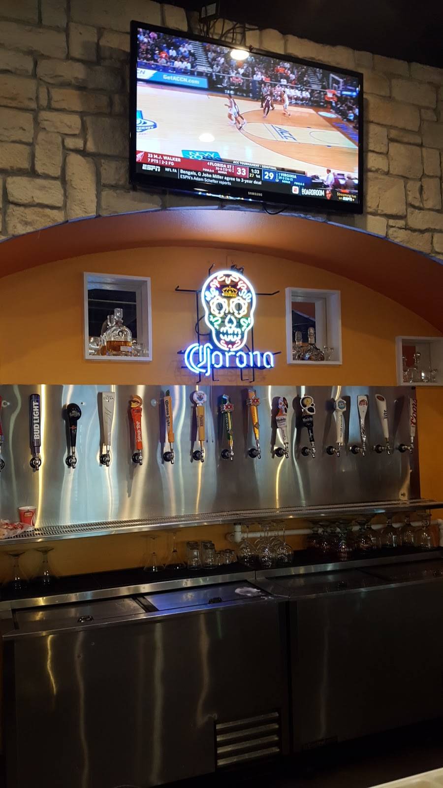 Los Cocos | restaurant | 1257 N Rock Rd, Derby, KS 67037, USA | 3164250199 OR +1 316-425-0199