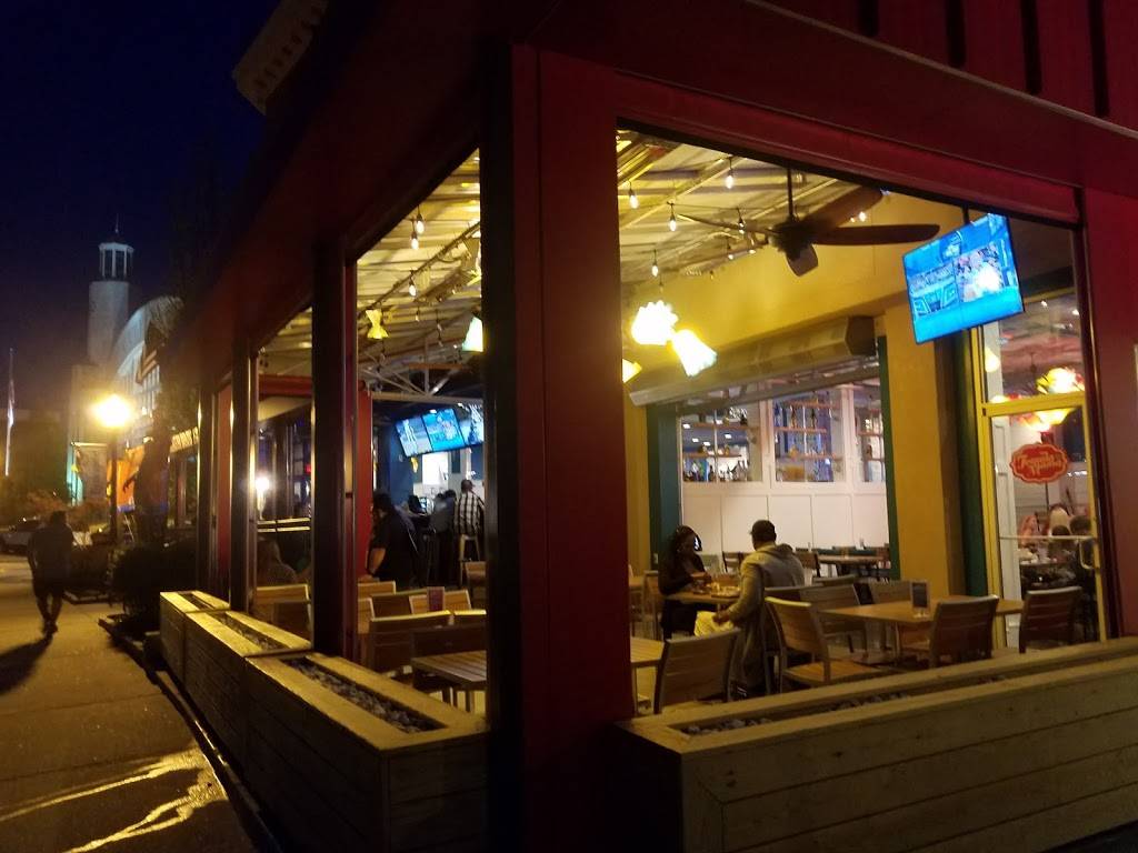 Tequila Mama Taqueria | restaurant | 340 Town Center Ave, Suwanee, GA 30024, USA | 6784563131 OR +1 678-456-3131