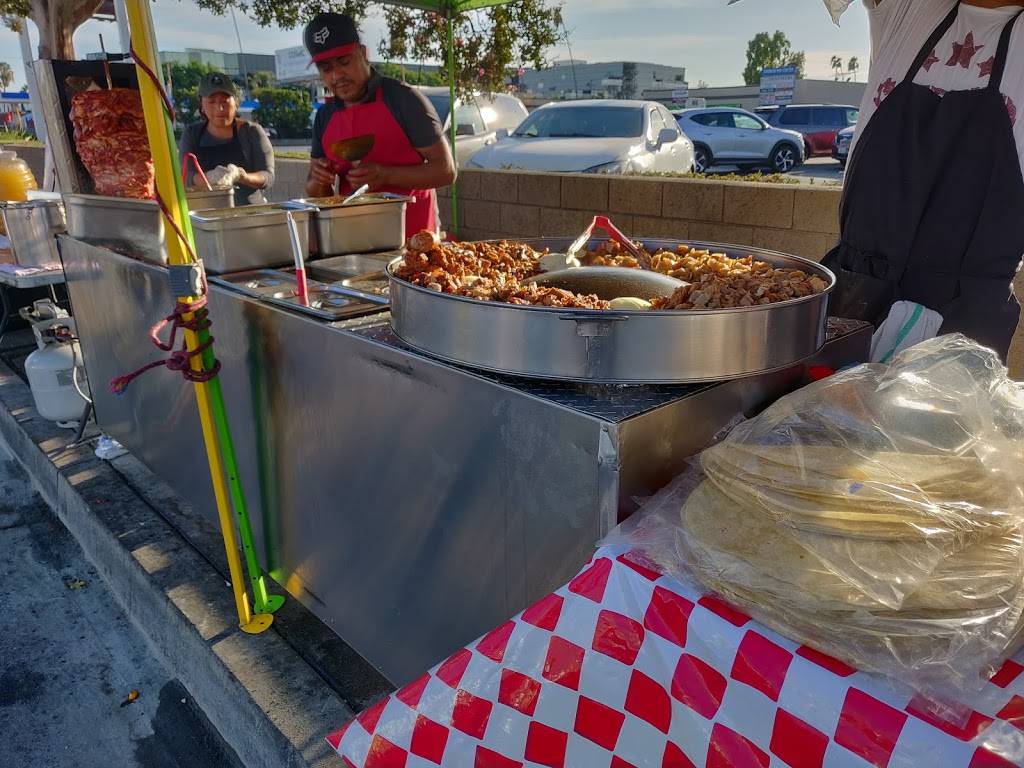 Tacos Eddie | restaurant | 7242 Sepulveda Blvd, Van Nuys, CA 91405, USA | 8182096625 OR +1 818-209-6625