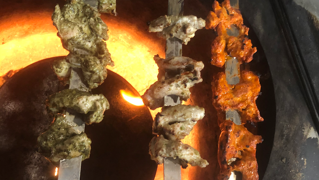 Amis kitchen | restaurant | 15 Fisherman Dr Unit# 6, Brampton, ON L7A 1B7, Canada | 9054954403 OR +1 905-495-4403