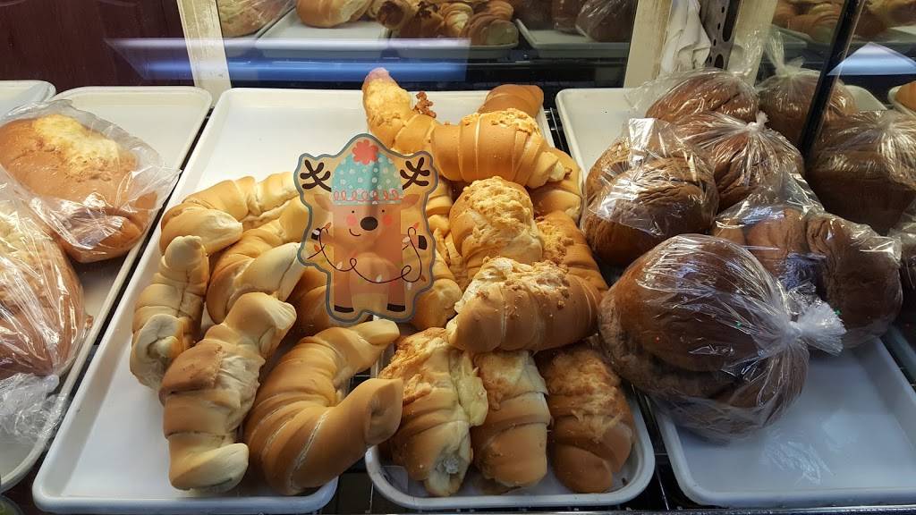 El Tejadito Bakery | restaurant | 5691 SW 137th Ave, Miami, FL 33183, USA | 3053826588 OR +1 305-382-6588