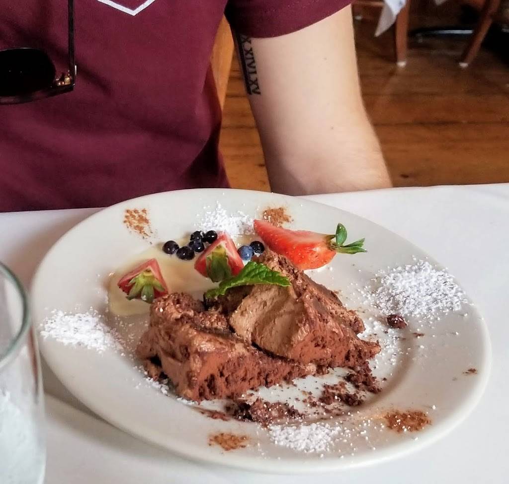 Youngtown Inn and Restaurant | restaurant | 581 Youngtown Rd, Lincolnville, ME 04849, USA | 2077634290 OR +1 207-763-4290