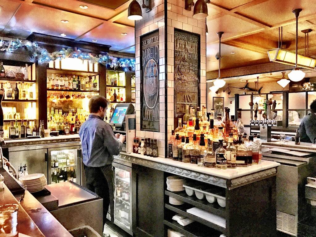 Max Fish | restaurant | 110 Glastonbury Blvd, Glastonbury, CT 06033, USA | 8606523474 OR +1 860-652-3474