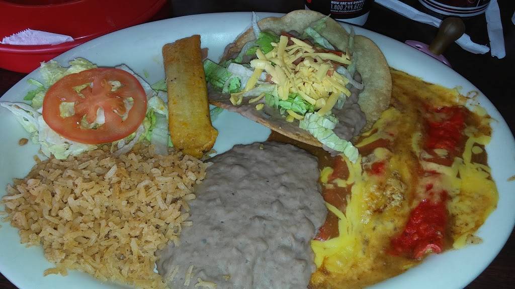 Lydias Mexican Restaurant | restaurant | 536 S WW White Rd, San Antonio, TX 78220, USA | 2106281133 OR +1 210-628-1133