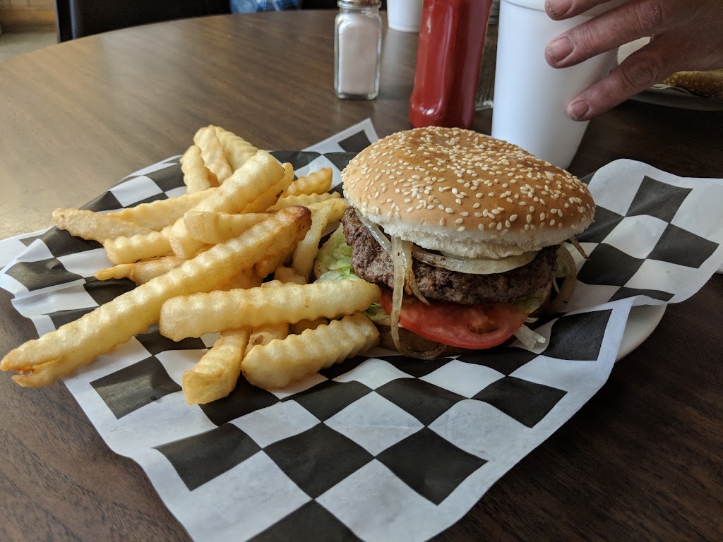 Zayras Café | cafe | 42 old, US-56, Springer, NM 87747, USA | 5754832813 OR +1 575-483-2813