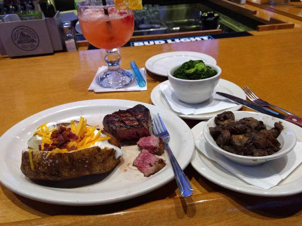 Texas Roadhouse | restaurant | 116 John R Rice Blvd, Murfreesboro, TN 37129, USA | 6158969447 OR +1 615-896-9447