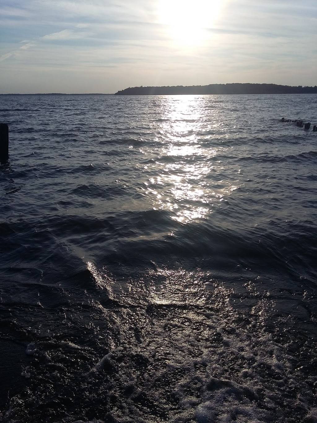 Fireside - Beach Grill Plus | restaurant | 70 Pennsylvania Ave, Earleville, MD 21919, USA | 4102759173 OR +1 410-275-9173