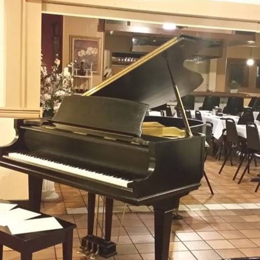 Bella Napoli Pizza and Piano (De Nisis Family Restaurant) | restaurant | 848 Nazareth Pike # 5, Nazareth, PA 18064, USA | 6107596993 OR +1 610-759-6993