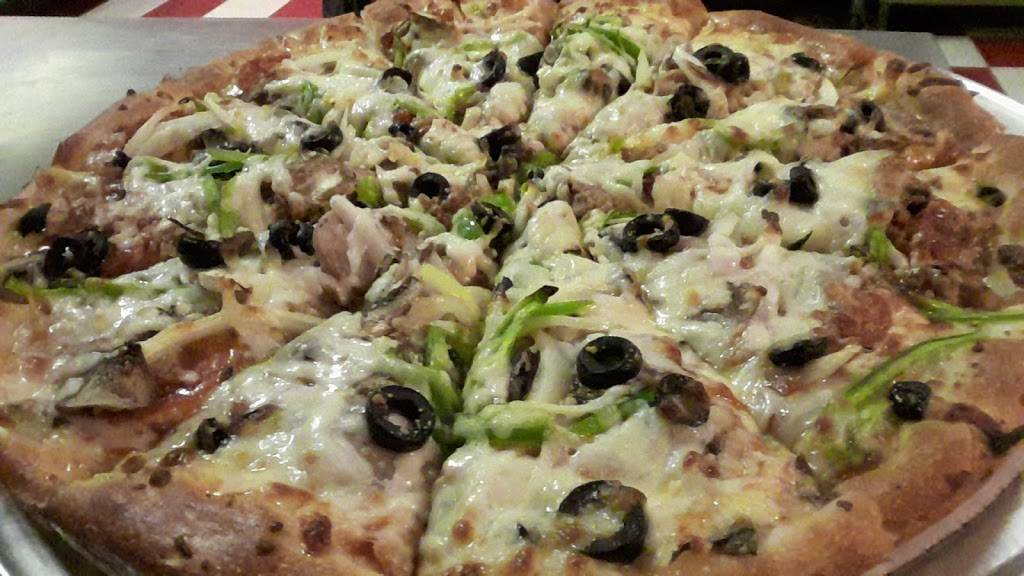 Papous Pizza And Wings | restaurant | 1530 2178, US-78, Tallapoosa, GA 30176, USA | 7705743306 OR +1 770-574-3306