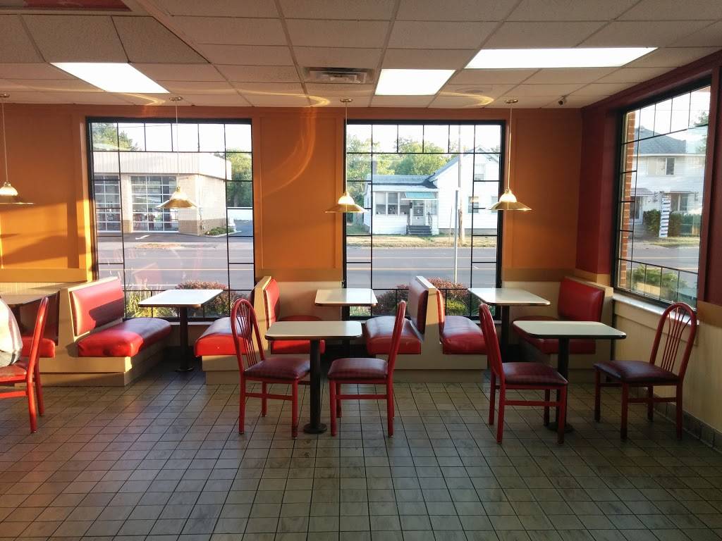KFC | restaurant | 1004 Arsenal St, Watertown, NY 13601, USA | 3157827395 OR +1 315-782-7395