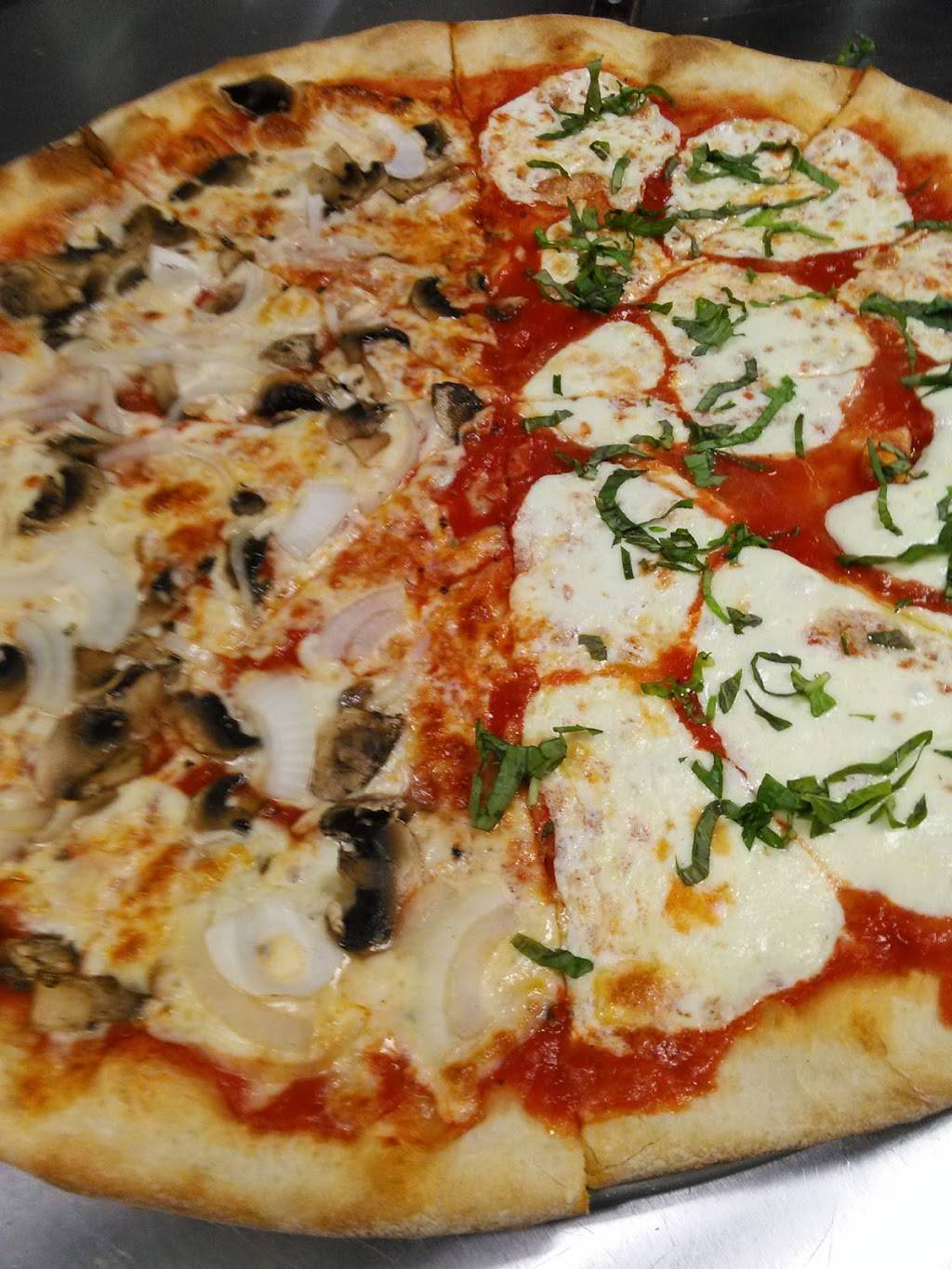 PIZZA 1905 Winter Park | restaurant | 1555 Semoran Blvd, Winter Park, FL 32792, USA | 3219728838 OR +1 321-972-8838