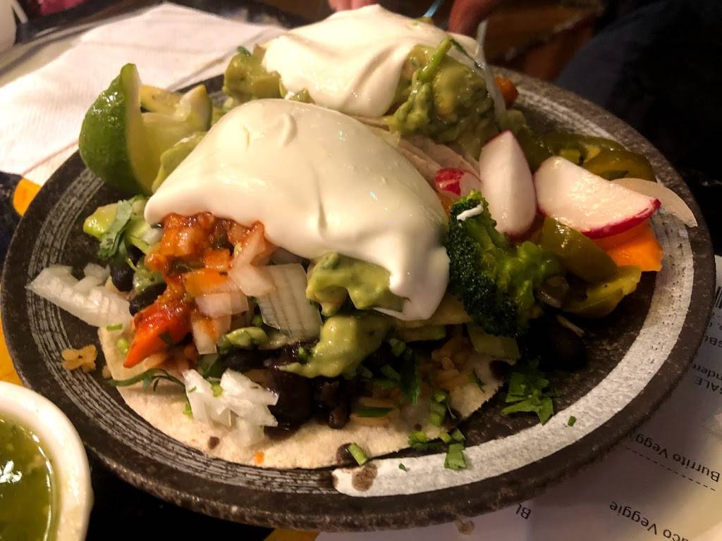 El Metate | restaurant | 2406 Bryant St, San Francisco, CA 94110, USA | 4156417209 OR +1 415-641-7209