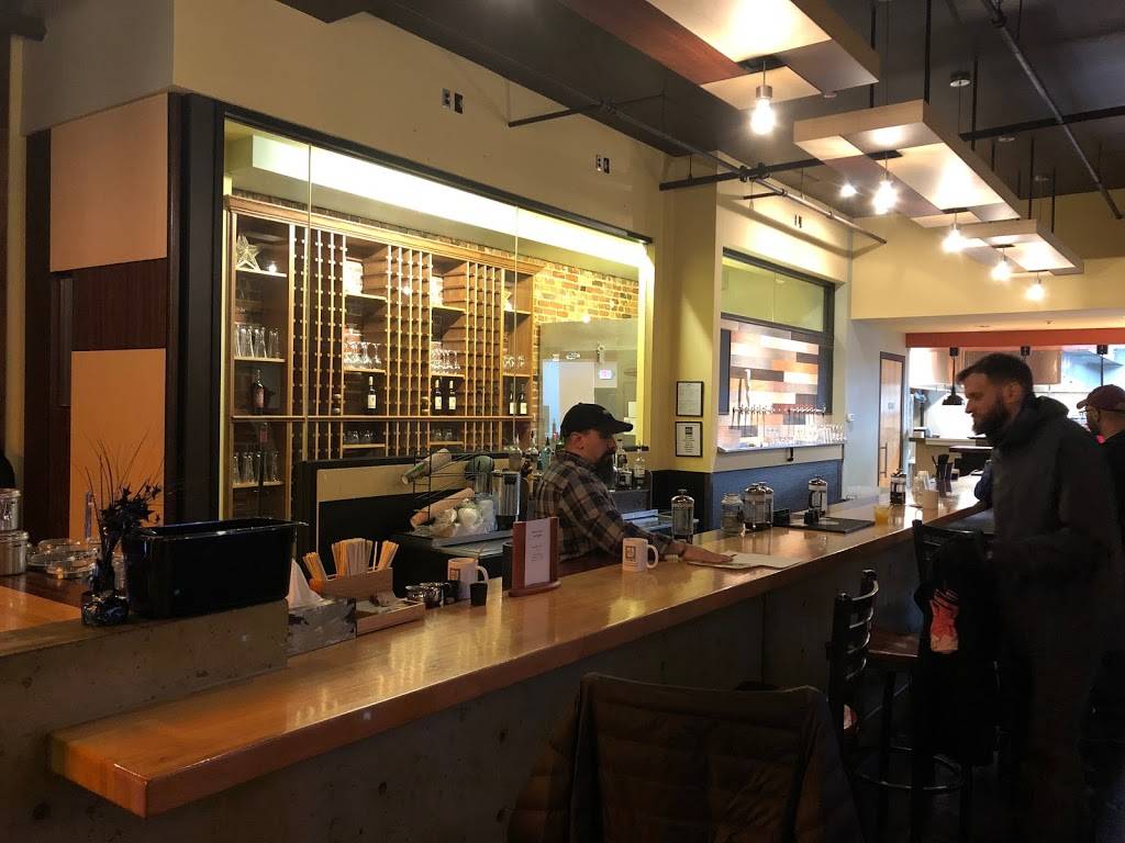 Southern Eats | restaurant | 435 Monticello Ave, Norfolk, VA 23510, USA | 7579373957 OR +1 757-937-3957