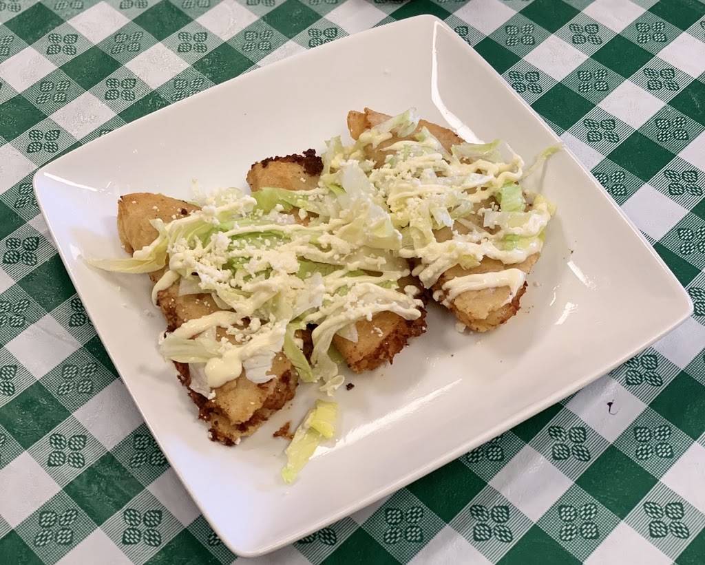 La Casa de los Sabores | restaurant | 330 140 Village Rd, Westminster, MD 21157, USA | 4439527760 OR +1 443-952-7760