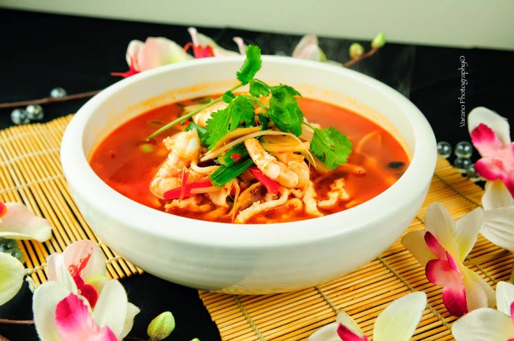 Akina Sushi & Asian Food Bistro | meal takeaway | 4300 S Hwy 27 #101, Clermont, FL 34711, USA | 3522438988 OR +1 352-243-8988