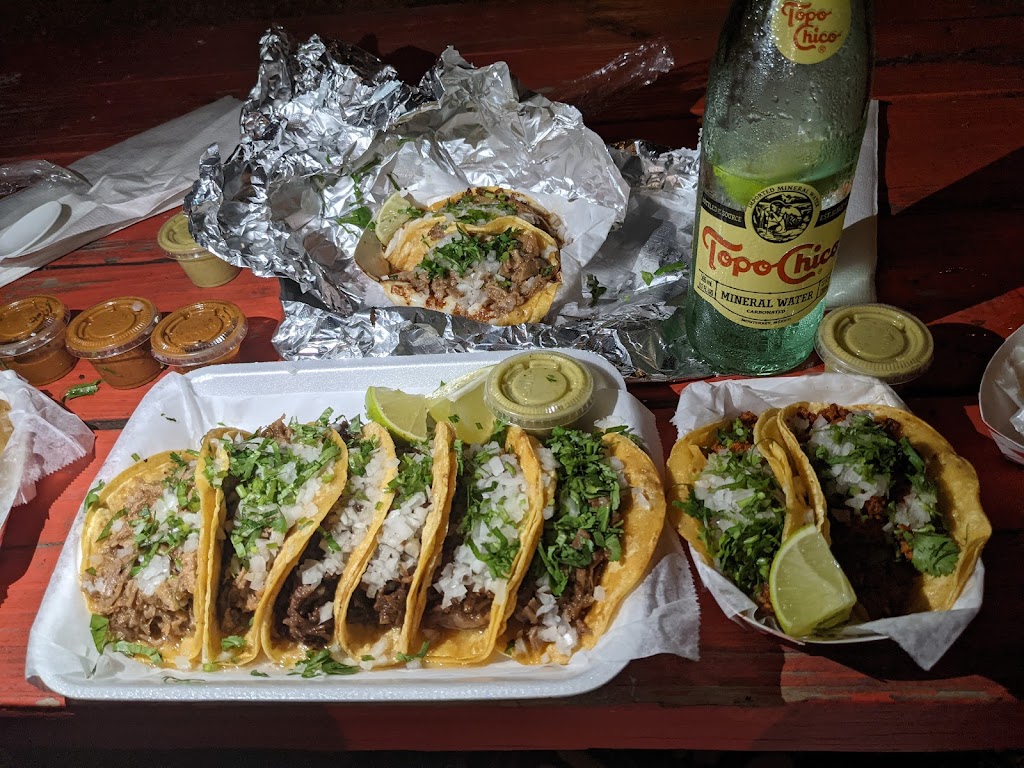 Cuantos Tacos | restaurant | 1108 E 12th St, Austin, TX 78702, USA | 5129033918 OR +1 512-903-3918