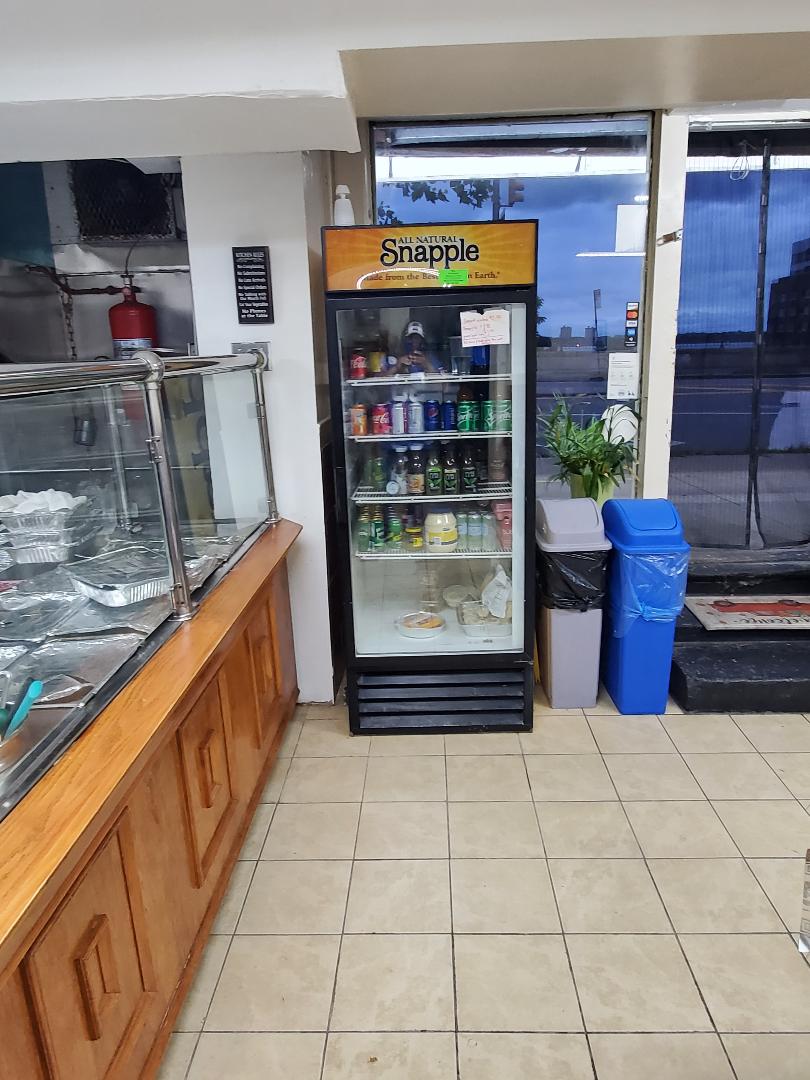 Sherris kitchen | restaurant | 90 Bay St, Staten Island, NY 10301, USA | 7185764433 OR +1 718-576-4433