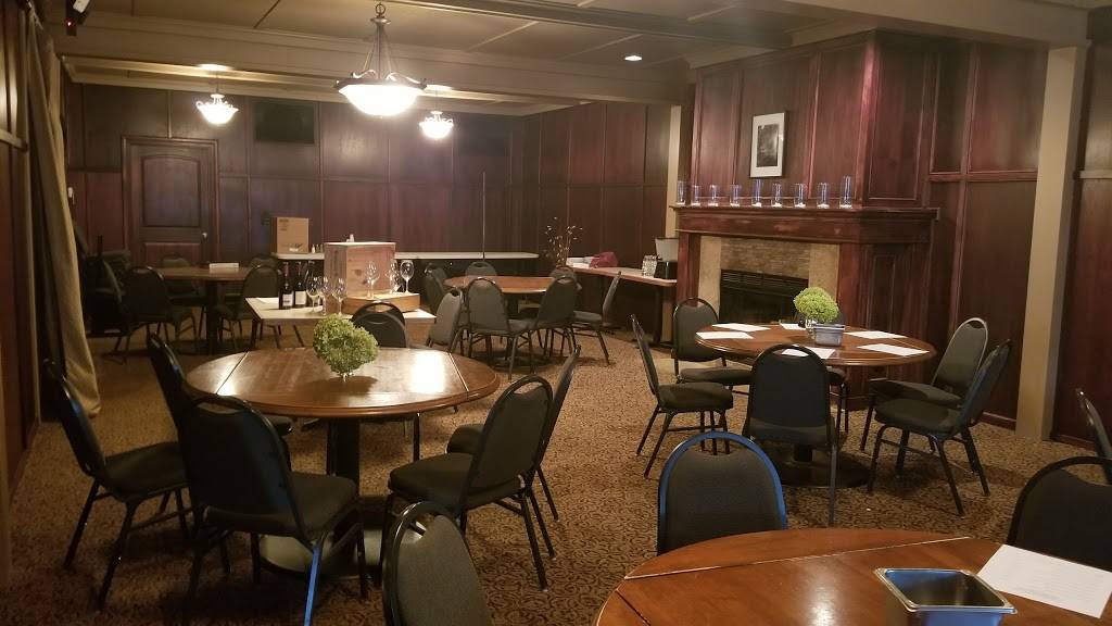 Roma Restaurant & Brewery | restaurant | 310 Stillwater Rd, Willernie, MN 55090, USA | 6516534733 OR +1 651-653-4733