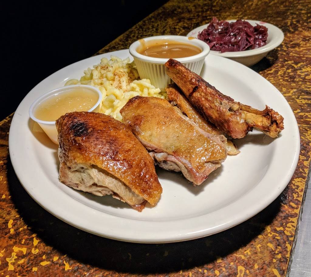 Peoria Hofbrau | restaurant | 2210 NE Jefferson St, Peoria, IL 61603, USA | 3096869739 OR +1 309-686-9739