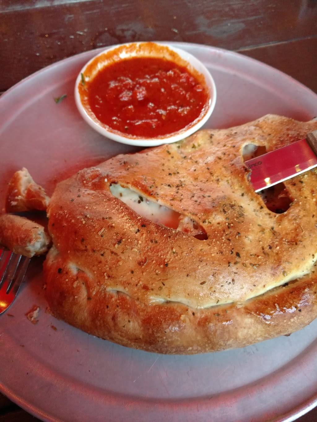 Speedys Pizza | restaurant | 285 W Main St, Sylva, NC 28779, USA | 8285863800 OR +1 828-586-3800