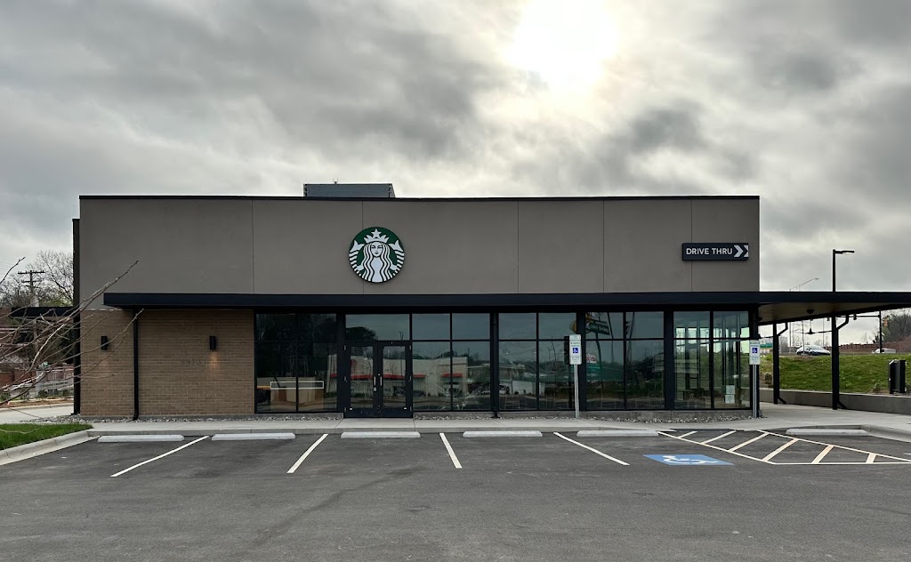 Starbucks | cafe | 3935 E Independence Blvd, Charlotte, NC 28205, USA | 7046867077 OR +1 704-686-7077