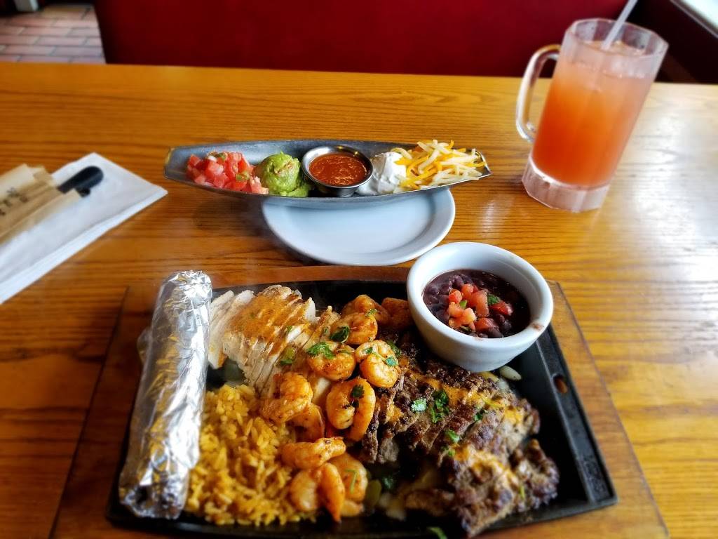 Chilis Grill & Bar | meal takeaway | 4565 W Lake Mary Blvd, Lake Mary, FL 32746, USA | 4073330800 OR +1 407-333-0800