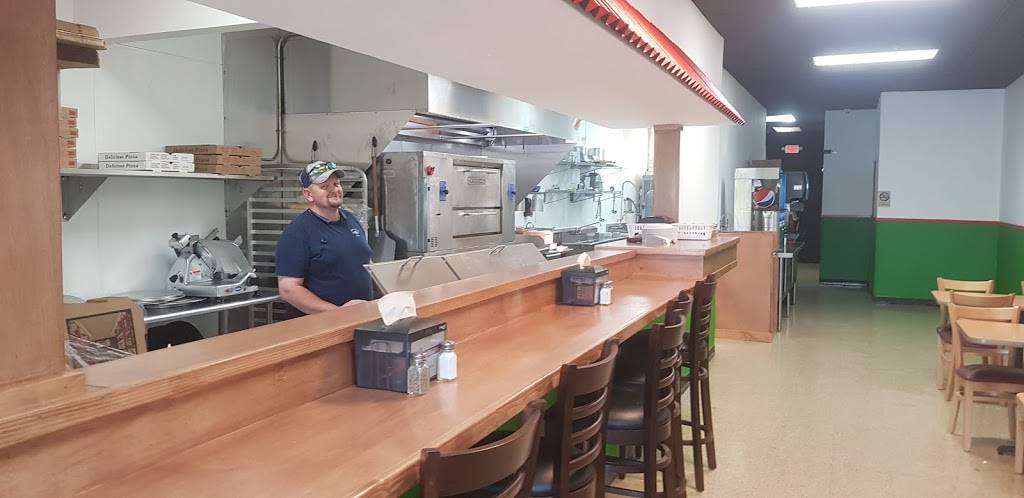 Wize Guyz Pizza | restaurant | 129 Bleachery Blvd suite M, Asheville, NC 28805, USA | 8284247407 OR +1 828-424-7407