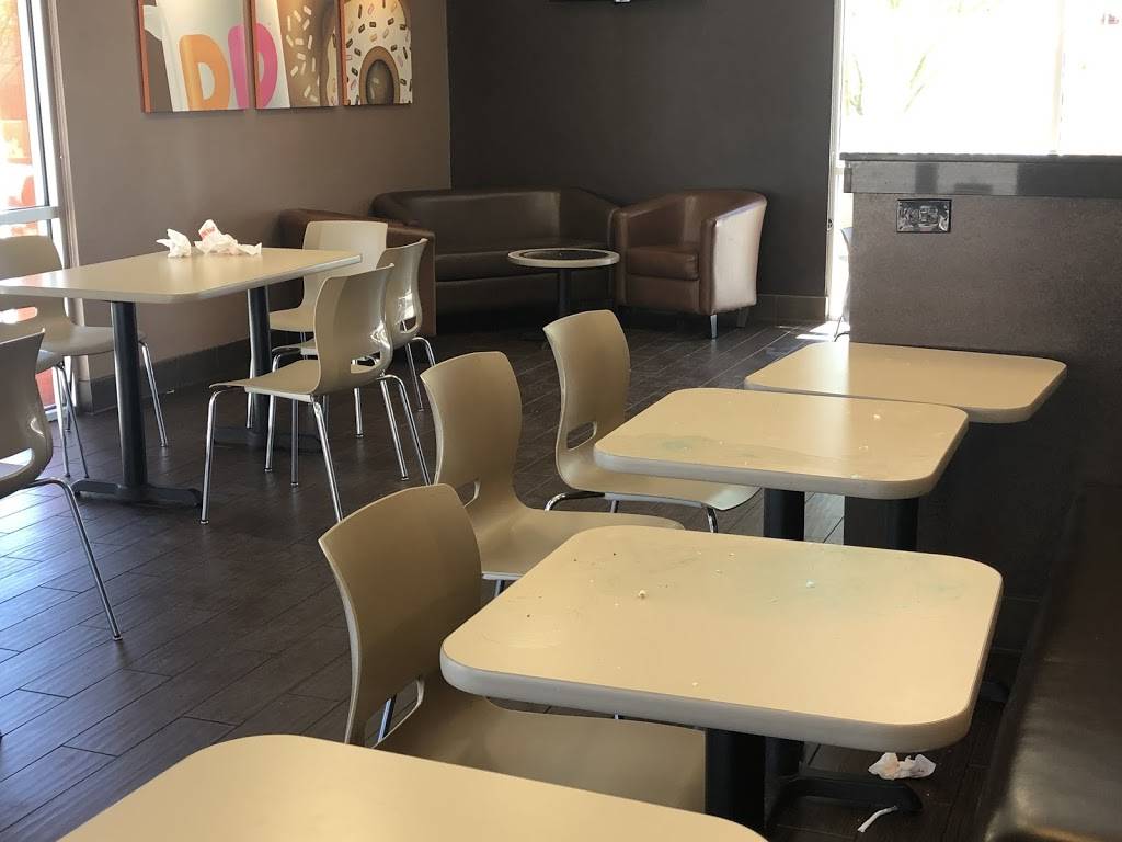 Dunkin | cafe | 21250 N Cave Creek Rd, Phoenix, AZ 85024, USA | 6026877372 OR +1 602-687-7372