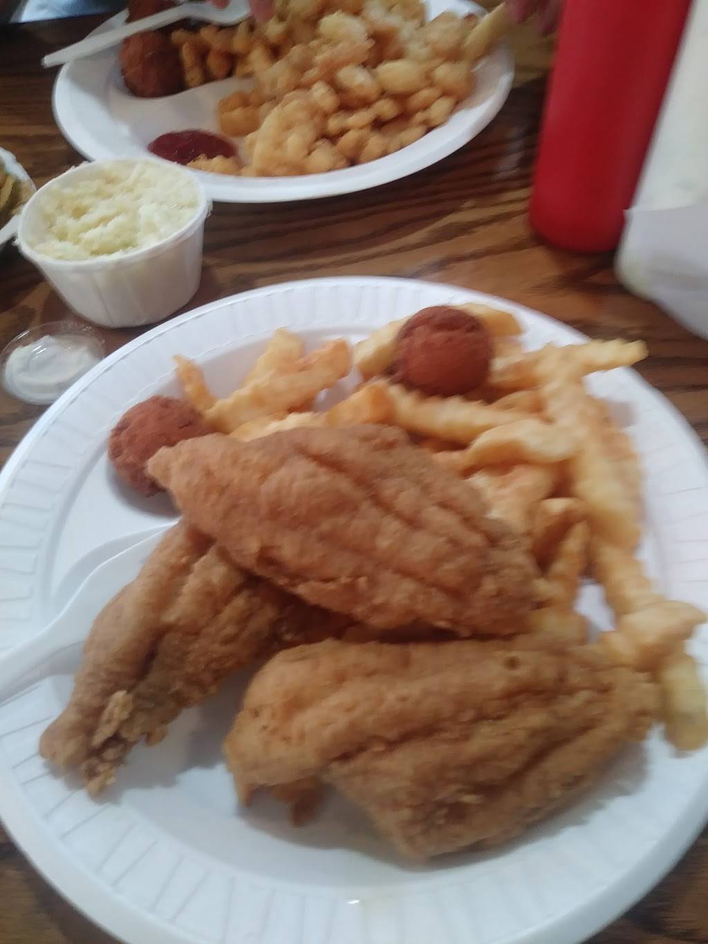 Shrimp Boat | restaurant | 1411 Cherry Rd, Rock Hill, SC 29732, USA | 8033664112 OR +1 803-366-4112