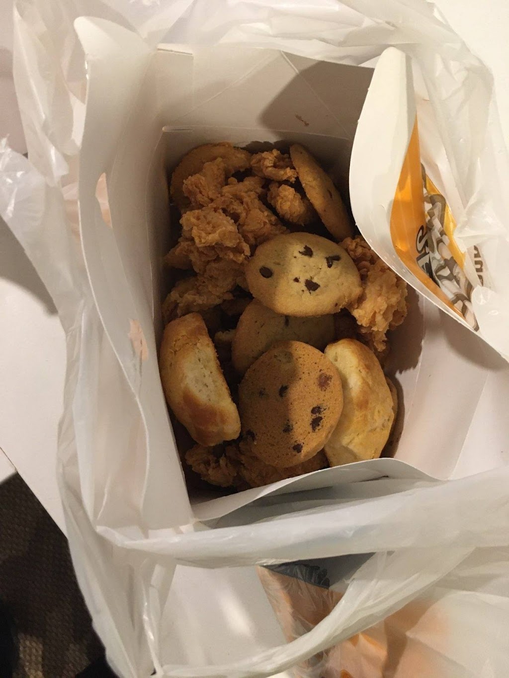 Texas Chicken & Burgers | restaurant | 3901 Veteran Hwy, Levittown, PA 19056, USA | 2156222022 OR +1 215-622-2022