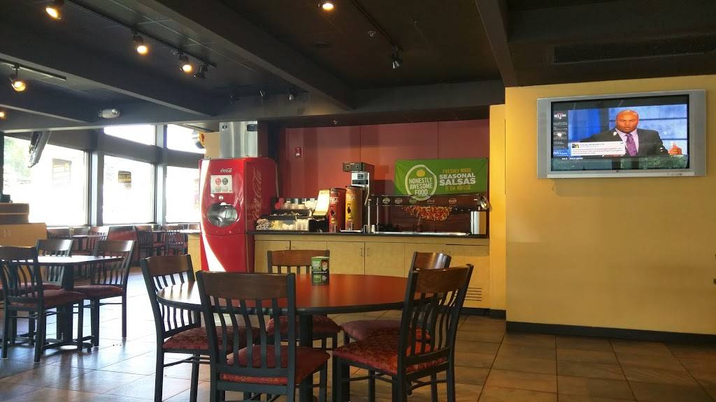 Moes Southwest Grill | restaurant | 3 Stafford St, Worcester, MA 01603, USA | 5084596060 OR +1 508-459-6060